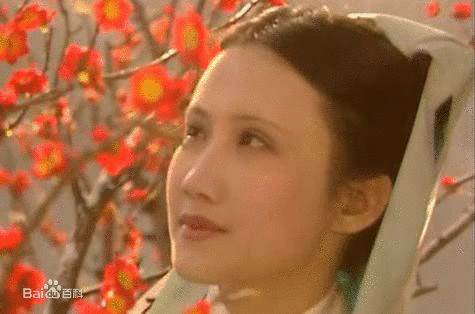 街拍:追寻时尚就要敢于在众人面前展示自己的魅力【米兰官网】(图3) 米兰平台